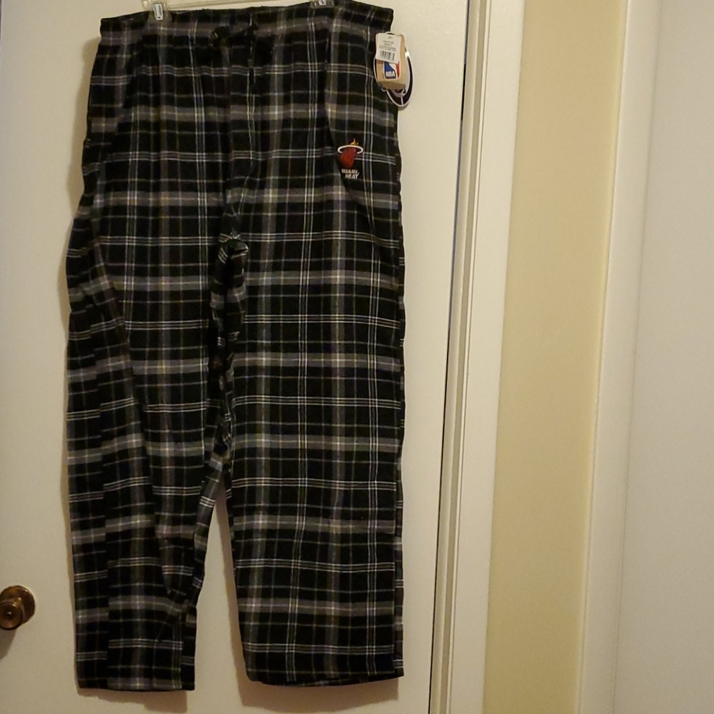 NWT: Concepts Sports  Miami Heat Pajama Pants